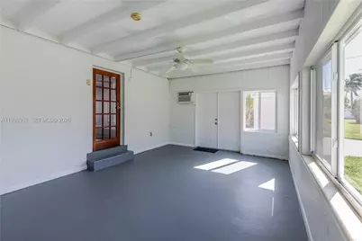 326 SE 3rd Ter, Dania Beach, FL 33004 - Photo 28