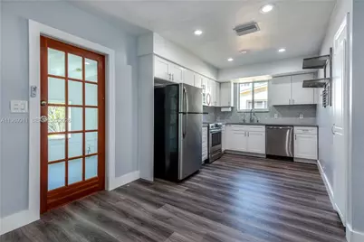 326 SE 3rd Ter, Dania Beach, FL 33004 - Photo 8