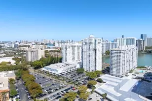 2750 NE 183rd St, Aventura, FL 33160 - Photo 32