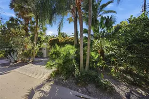 3730 Solana Rd, Miami, FL 33133 - Photo 2