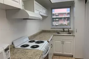 180 NE 12th Ave, Hallandale Beach, FL 33009 - Photo 24