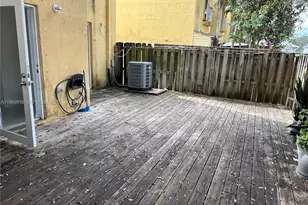 1679 Sunrise Blvd, Homestead, FL 33033 - Photo 10