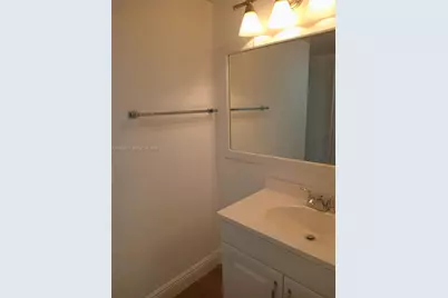 20400 W Country Club Dr #209, Aventura, FL 33180 - Photo 8