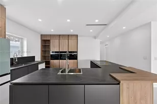 1101 S Shore Dr, Miami Beach, FL 33141 - Photo 12