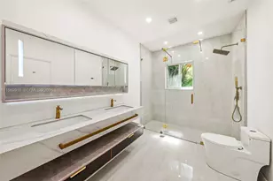 1101 S Shore Dr, Miami Beach, FL 33141 - Photo 48