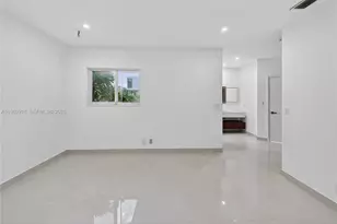 1101 S Shore Dr, Miami Beach, FL 33141 - Photo 32