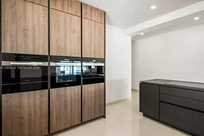 1101 S Shore Dr #0, Miami Beach, FL 33141 - Photo 12