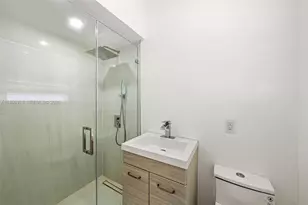 1101 S Shore Dr, Miami Beach, FL 33141 - Photo 30