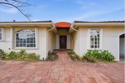 15431 SW 171st St, Miami, FL 33187 - Photo 4