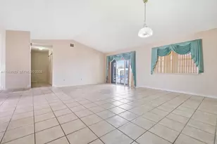 15431 SW 171st St, Miami, FL 33187 - Photo 6