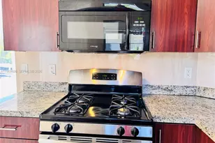 1035 94th St, Bay Harbor Islands, FL 33154 - Photo 4