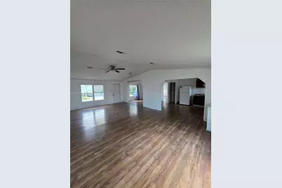 19800 SW 180 Ave, Miami, FL 33187 - Photo 2