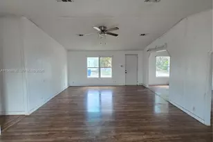 19800 SW 180th Ave, Miami, FL 33187 - Photo 6