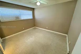 403 NW 25th St, Wilton Manors, FL 33311 - Photo 6
