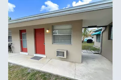 403 NW 25th St #5, Wilton Manors, FL 33311 - Photo 2