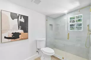 560 NE 110th Terrace, Miami, FL 33161 - Photo 40