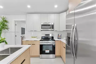 560 NE 110th Terrace, Miami, FL 33161 - Photo 12