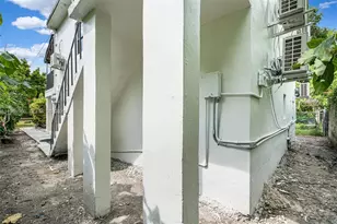 1523 NW 38th St, Miami, FL 33142 - Photo 22