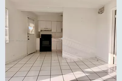 1610 NW N River Dr #303, Miami, FL 33125 - Photo 4