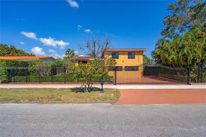 7941 SW 18th Ter, Miami, FL 33155 - Photo 4