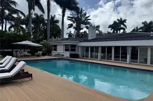 1025 Belle Meade Island Dr, Miami, FL 33138 - Photo 28