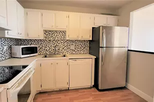 1300 NE Miami Gardens Dr, Miami, FL 33179 - Photo 2