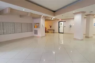 1300 NE Miami Gardens Dr, Miami, FL 33179 - Photo 28