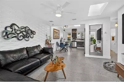 2245 Johnson St, Hollywood, FL 33020 - Photo 10