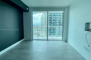 1080 Brickell Ave, Miami, FL 33131 - Photo 14