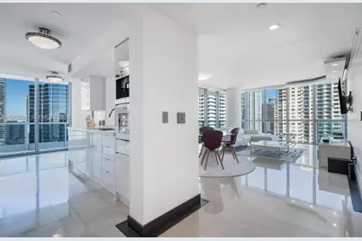 1331 Brickell Bay Dr #2402, Miami, FL 33131 - Photo 10