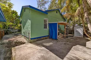 645 NE 62nd St, Miami, FL 33138 - Photo 20