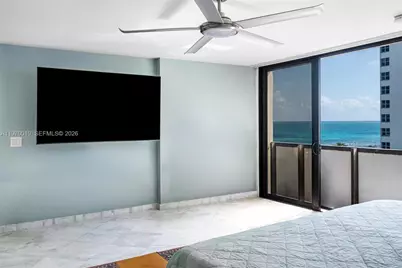 1623 Collins Ave #PH1010, Miami Beach, FL 33139 - Photo 8
