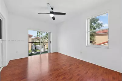 2302 NW 161st Ter, Pembroke Pines, FL 33028 - Photo 16