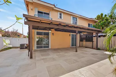 2302 NW 161st Ter, Pembroke Pines, FL 33028 - Photo 34