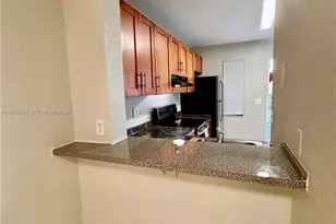 95 NE 41st St, Oakland Park, FL 33334 - Photo 8