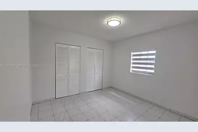 3041 NW 16th St, Miami, FL 33125 - Photo 18