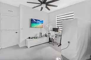 2132 NE 38th Rd, Homestead, FL 33033 - Photo 16