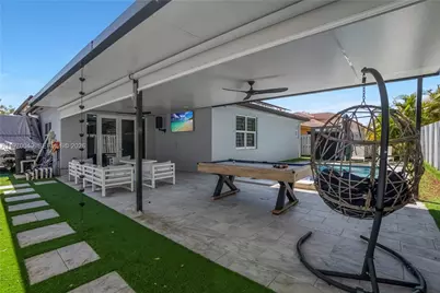 2132 NE 38th Rd, Homestead, FL 33033 - Photo 32