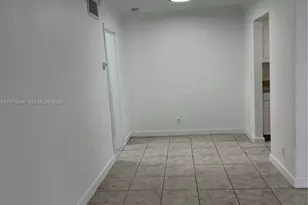 105 NE 12th Ave, Hallandale Beach, FL 33009 - Photo 2