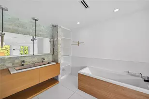 1000 N Shore Dr, Miami Beach, FL 33141 - Photo 34