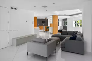 1000 N Shore Dr, Miami Beach, FL 33141 - Photo 24