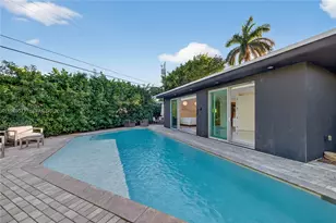 1000 N Shore Dr, Miami Beach, FL 33141 - Photo 54