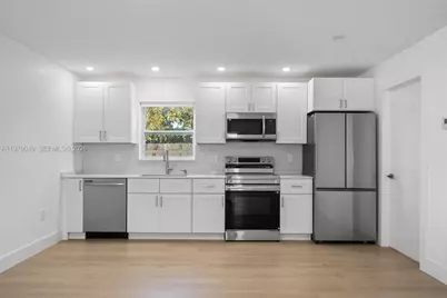 2241 Hope St, Hollywood, FL 33020 - Photo 6