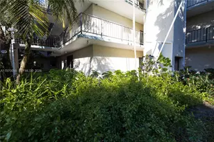 8931 N New River Canal Rd, Plantation, FL 33324 - Photo 2