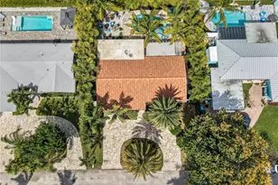 2037 Windward Dr, Lauderdale by the Sea, FL 33062 - Photo 8