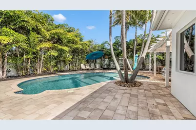 2037 Windward Dr, Lauderdale by the Sea, FL 33062 - Photo 46
