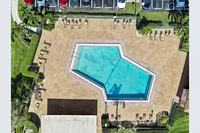 12701 SW 13th St #113F, Pembroke Pines, FL 33027 - Photo 24