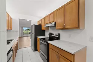 12701 SW 13th St, Pembroke Pines, FL 33027 - Photo 6