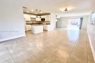 13725 SW 84th St, Miami, FL 33183 - Photo 1