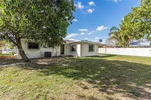 4275 NW 197th St, Miami Gardens, FL 33055 - Photo 8